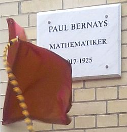 Enthllung der Gedenktafel fr Paul Bernays
